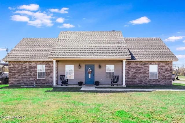 $230,000 | 118 Quail Hollow Drive, Church Point, LA 70525
