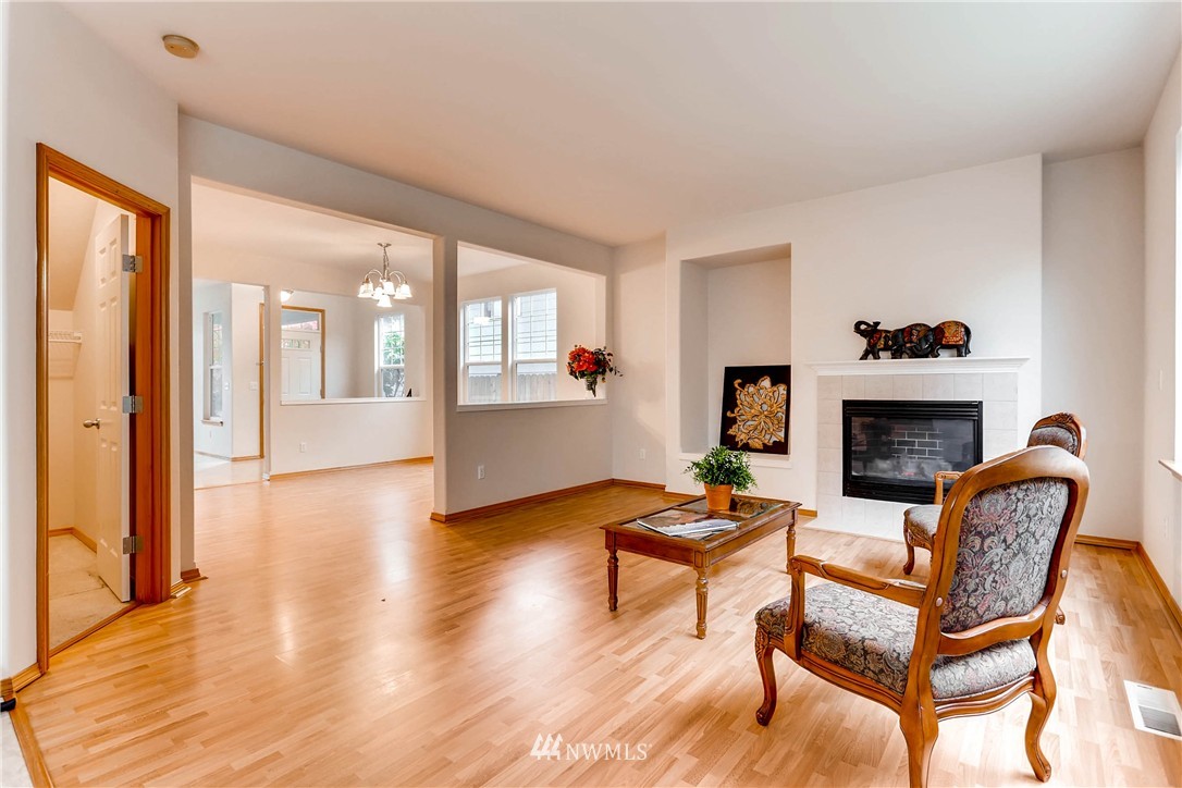 606 Pasco Place Northeast Renton, WA 98059 - Photo 11 of 25 Gallery Image 11
