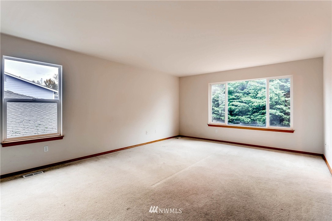 606 Pasco Place Northeast Renton, WA 98059 - Photo 13 of 25 Gallery Image 13