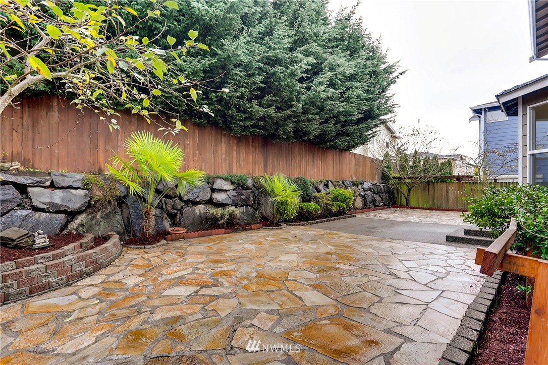 606 Pasco Place Northeast Renton, WA 98059 - Photo 23 of 25 Gallery Image 23