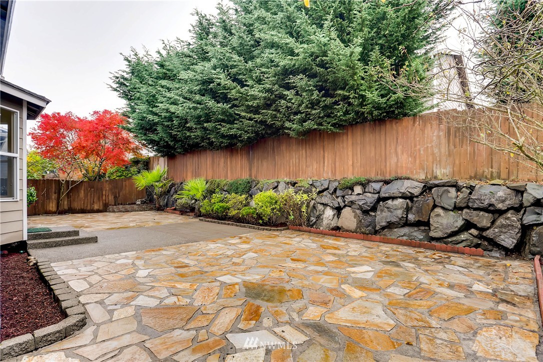 606 Pasco Place Northeast Renton, WA 98059 - Photo 24 of 25 Gallery Image 24