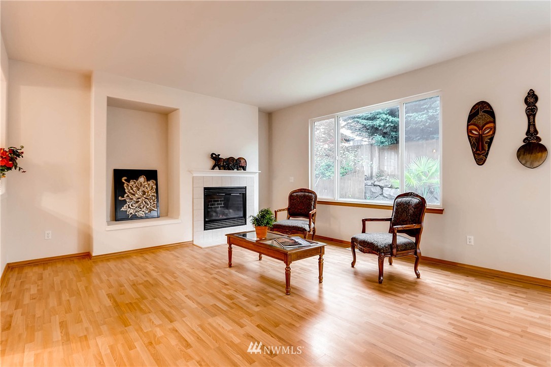 606 Pasco Place Northeast Renton, WA 98059 - Photo 10 of 25 Gallery Image 10