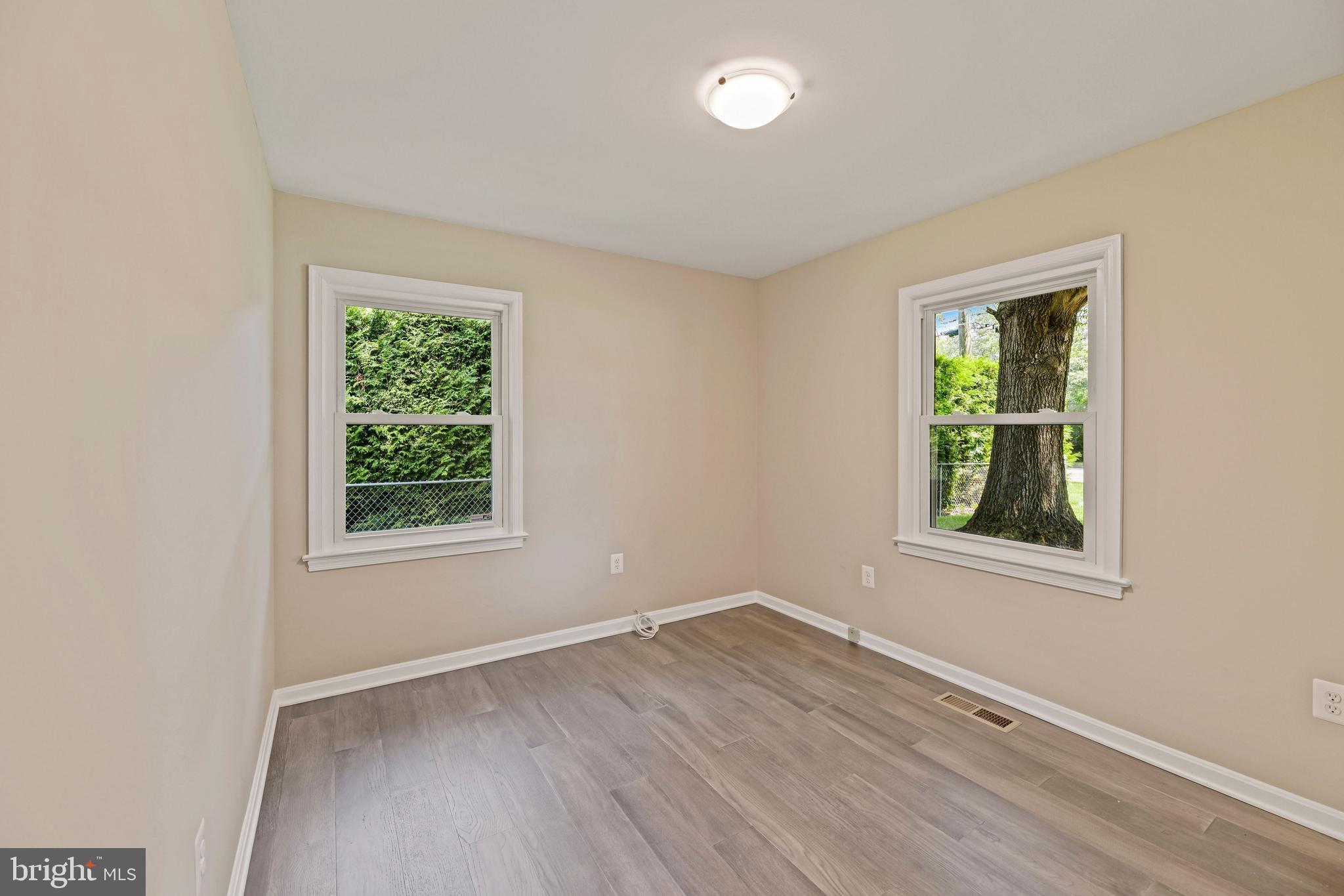 8028 Holland Road Alexandria, VA 22306 - Photo 22 of 35 Gallery Image 22