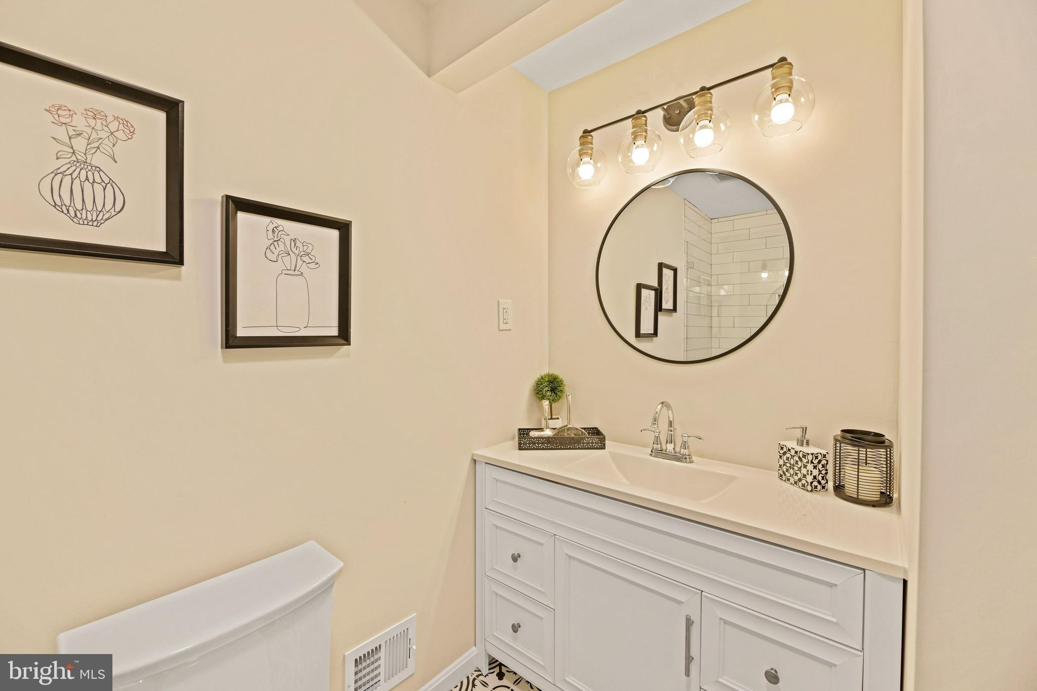 8028 Holland Road Alexandria, VA 22306 - Photo 26 of 35 Gallery Image 26