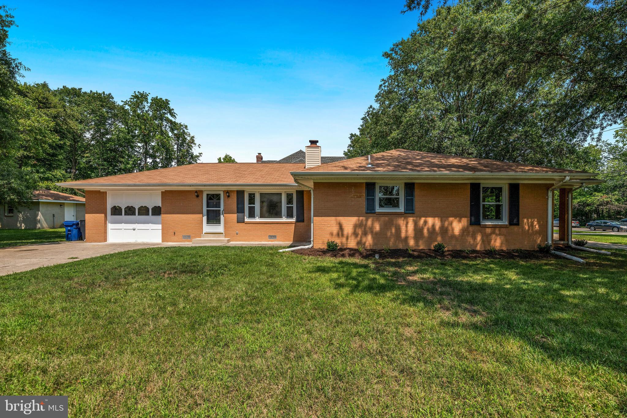 8028 Holland Road Alexandria, VA 22306 - Photo 28 of 35 Gallery Image 28