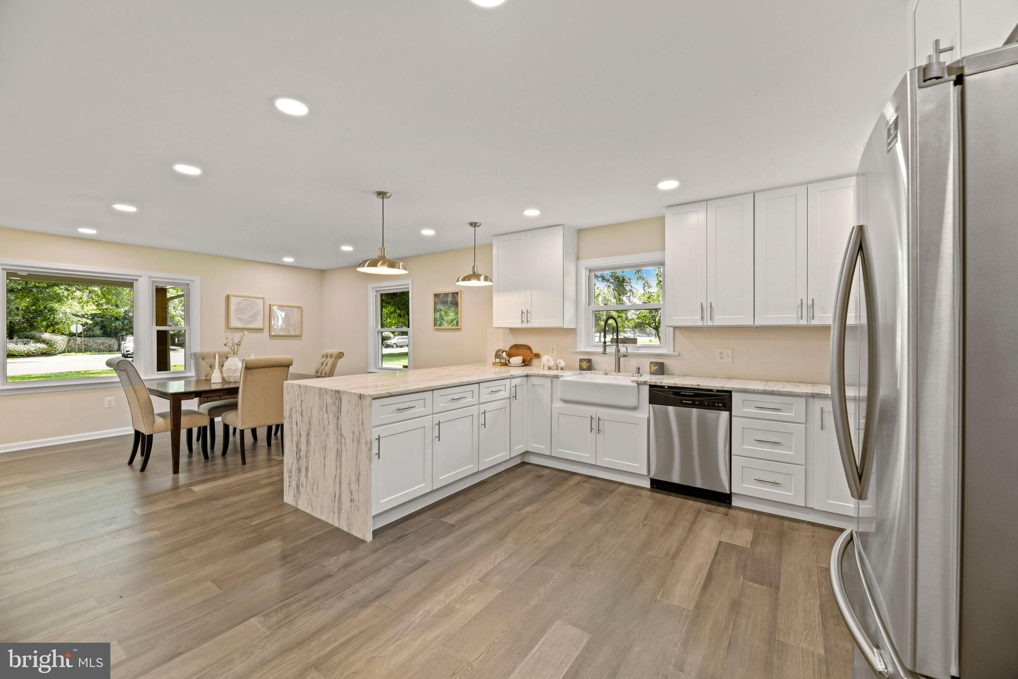 8028 Holland Road Alexandria, VA 22306 - Photo 9 of 35 Gallery Image 9