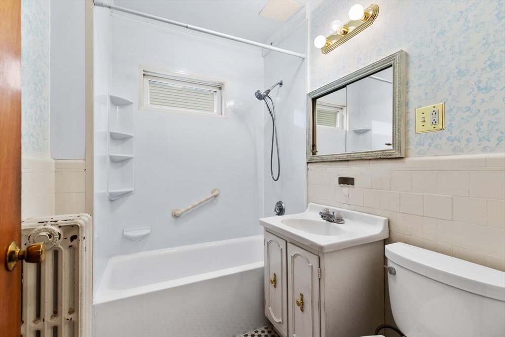 7 Mason Road Watertown, MA 02472 - Photo 12 of 34