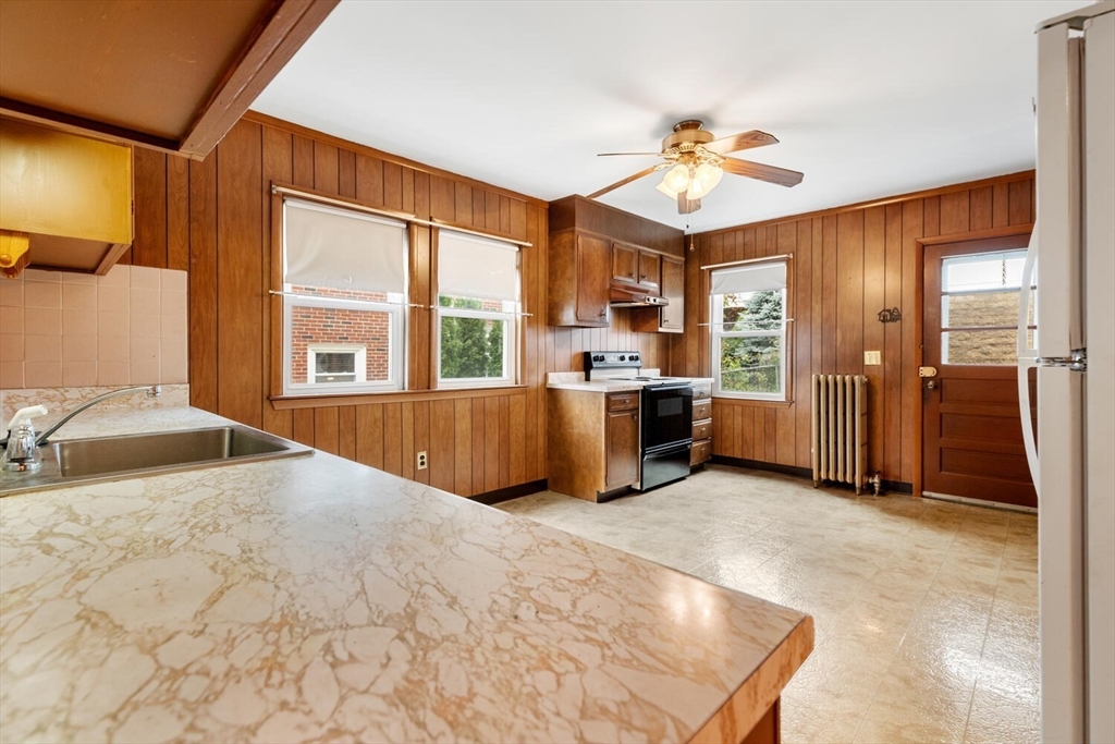 7 Mason Road Watertown, MA 02472 - Photo 9 of 34