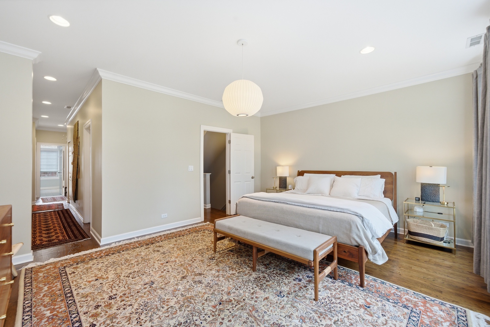 367 West Superior Street, Unit B Chicago, IL 60654 - Photo 19 of 33