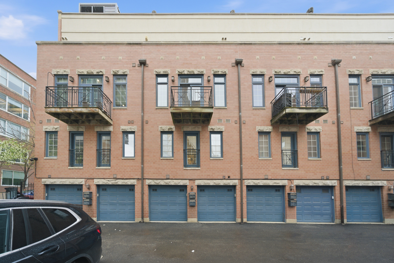 367 West Superior Street, Unit B Chicago, IL 60654 - Photo 32 of 33