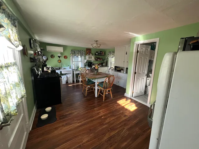 $1,575,000 | 141 Pearl Avenue, West Cape May, NJ 08204