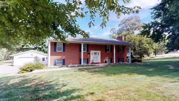 $319,000 | 290 Willow Drive, Plymouth, OH 44865