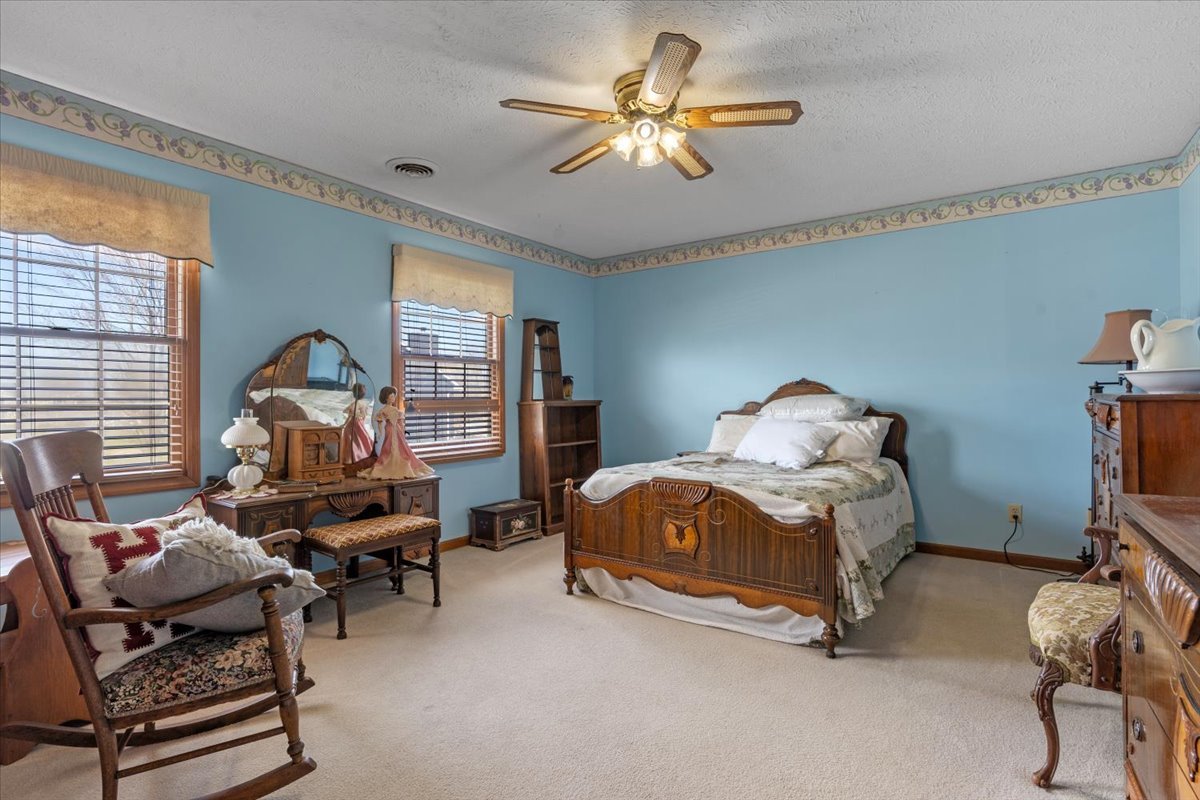 504 Augusta Drive Chatham, IL 62629 - Photo 24 of 39