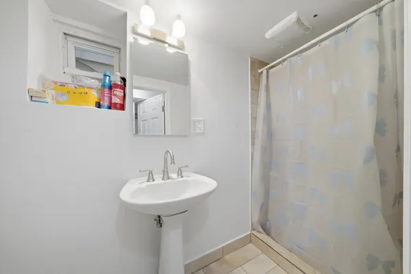 $549,999 | 4706 West Berenice Avenue, Chicago, IL 60641