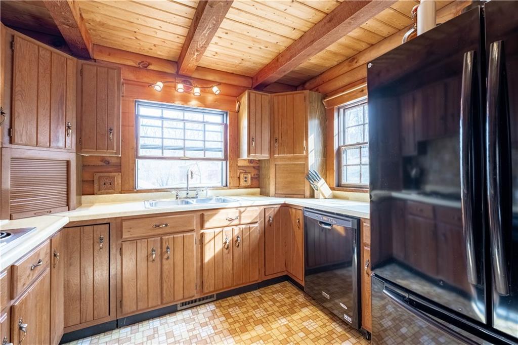 343 Longs Run Road Aliquippa, PA 15001 - Photo 8 of 25 Gallery Image 8