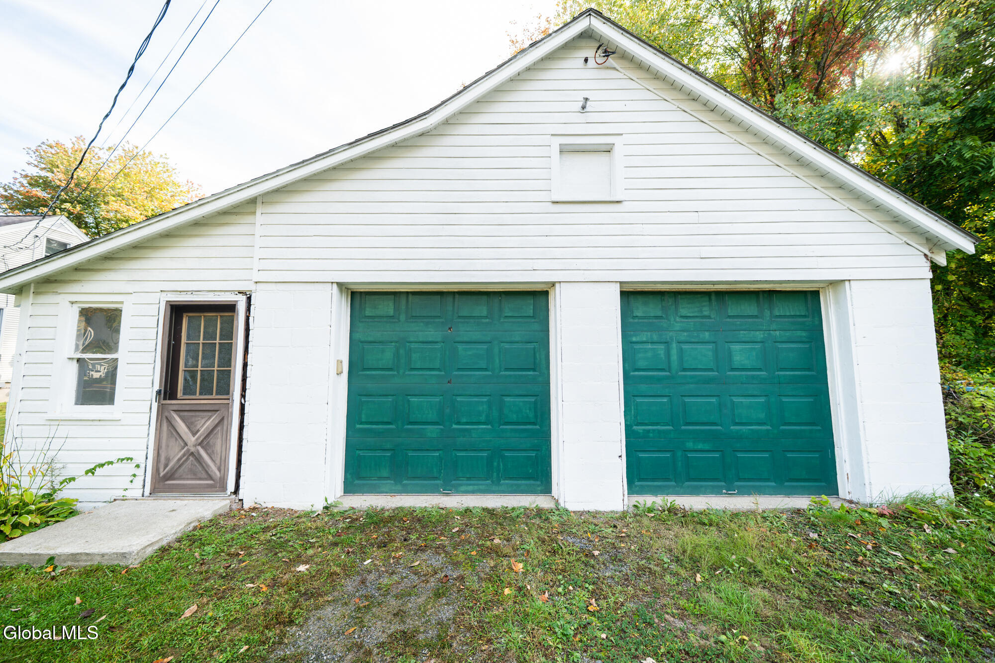 196 Meadowbrook Road Queensbury, NY 12804 - Photo 27 of 28 garage