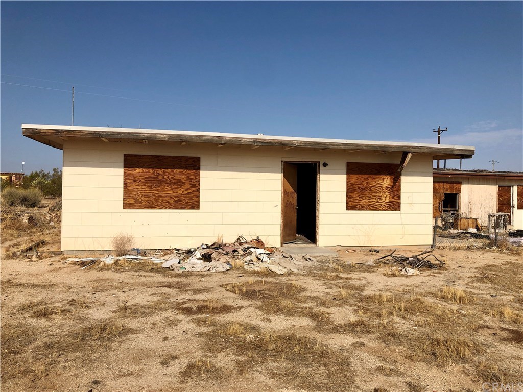 2985 Foxy Flats Road Joshua Tree, CA 92252 - Photo 12 of 21