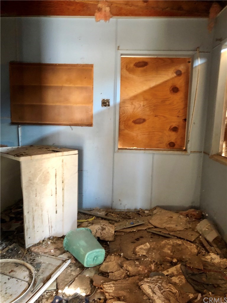 2985 Foxy Flats Road Joshua Tree, CA 92252 - Photo 14 of 21