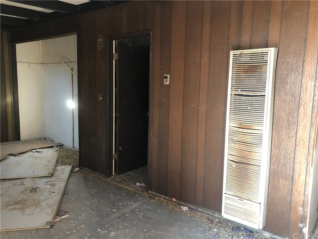 2985 Foxy Flats Road Joshua Tree, CA 92252 - Photo 20 of 21