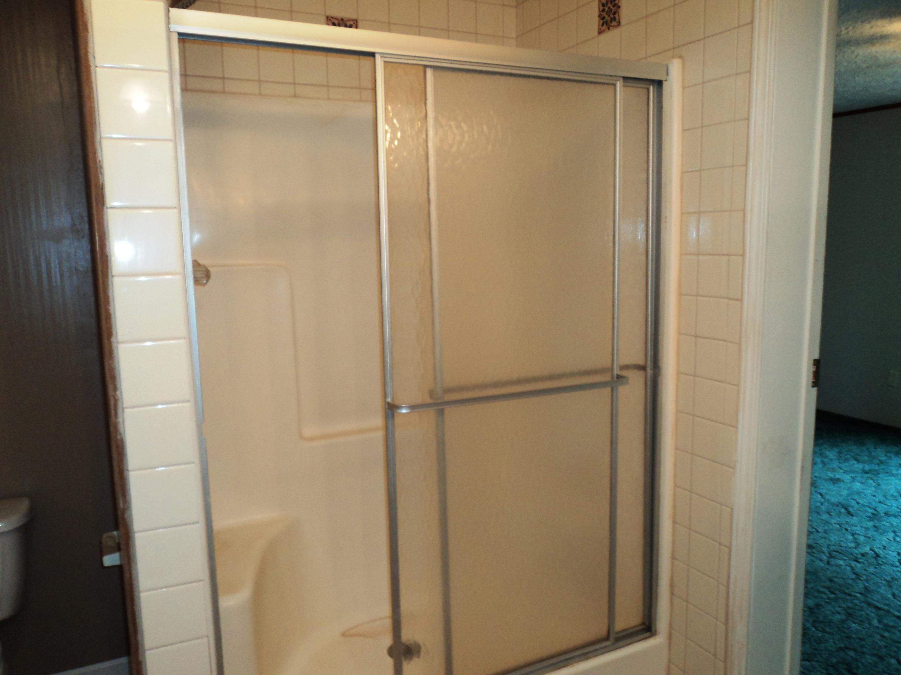 1290 Flint Hill Road Moneta, VA 24121 - Photo 20 of 34 Shower