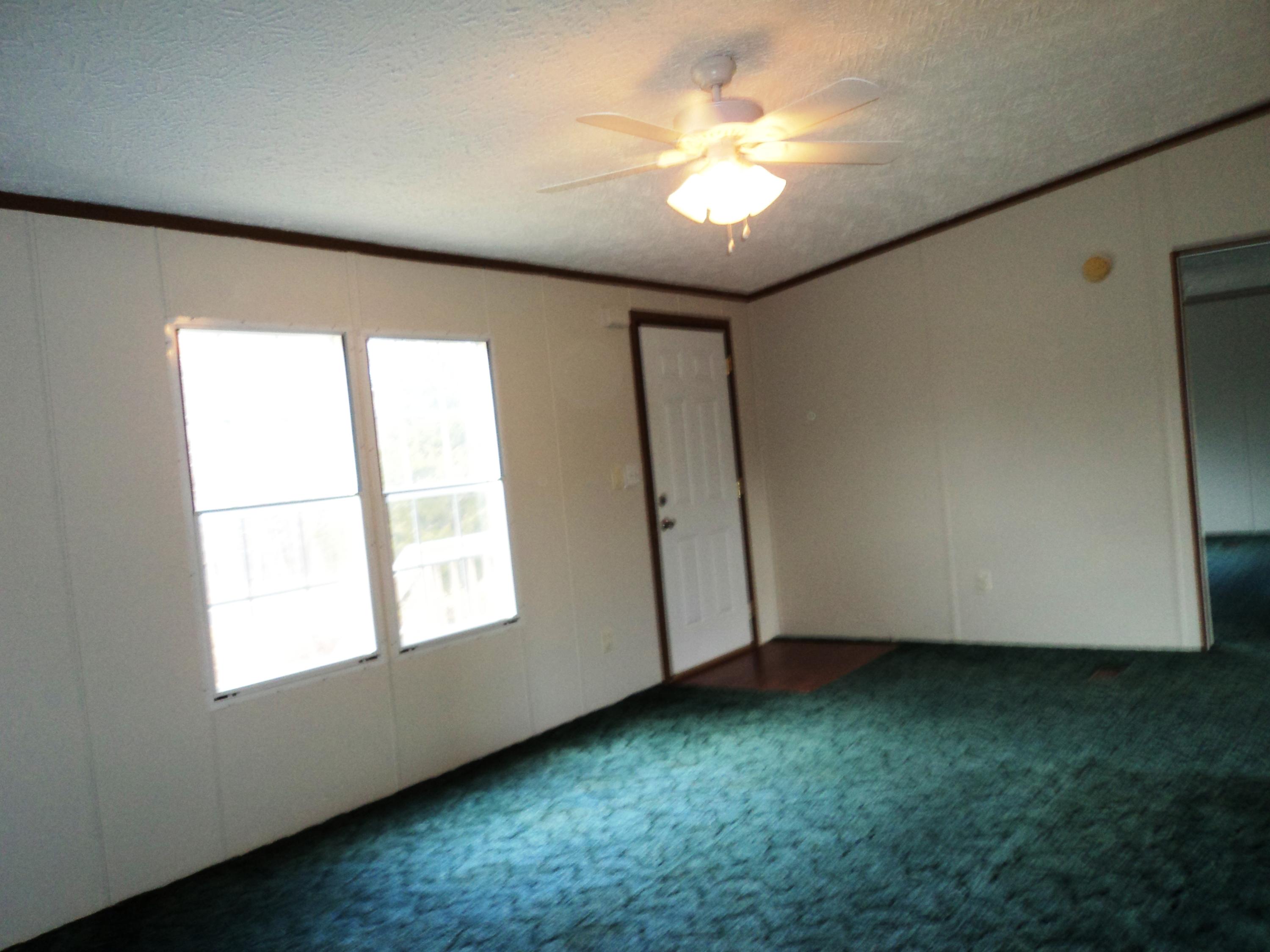 1290 Flint Hill Road Moneta, VA 24121 - Photo 5 of 34 Living Room 2