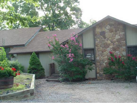 276 Notch Lane, Unit 3 Reeds Spring, MO 65737 - Photo 1 of 1 Primary Photo