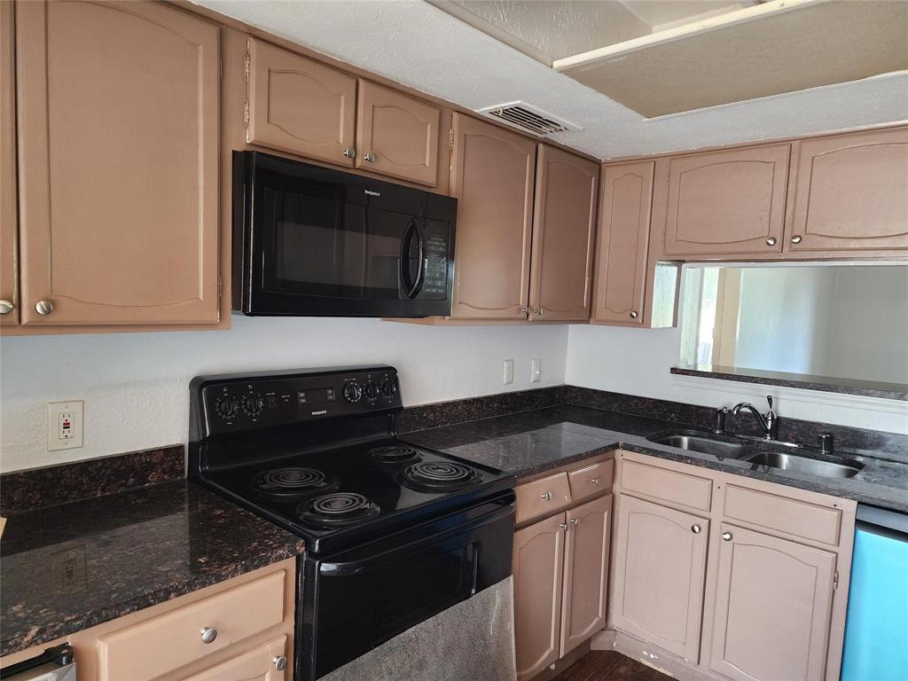 4551 North O'Connor Road, Unit 1268 Irving, TX 75062 - Photo 3 of 11