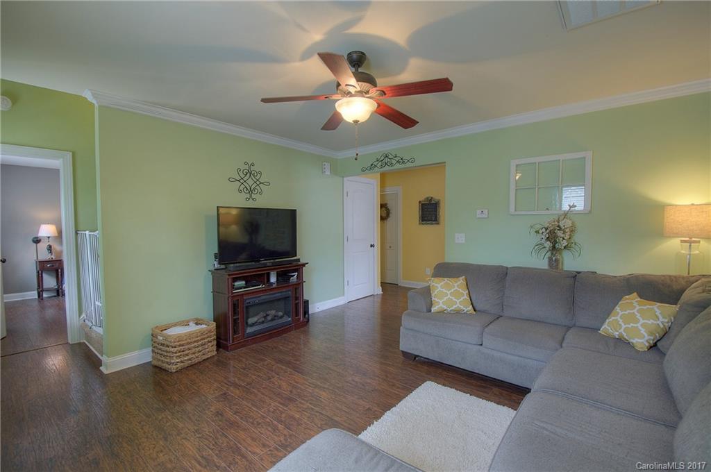 8231 Chilkoot Lane Locust, NC 28097 - Photo 4 of 24