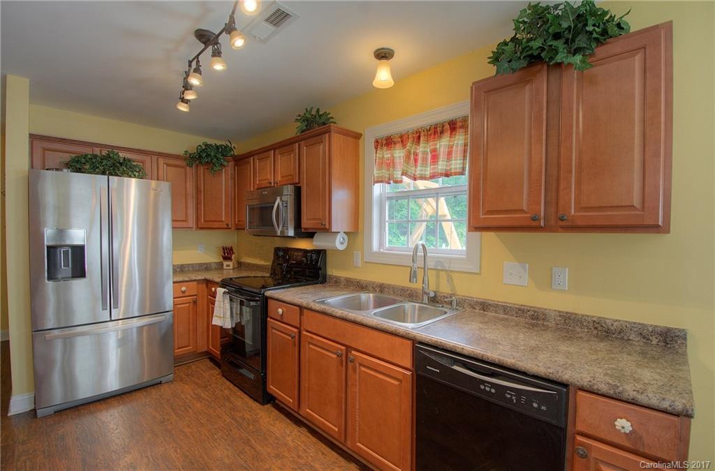 8231 Chilkoot Lane Locust, NC 28097 - Photo 8 of 24