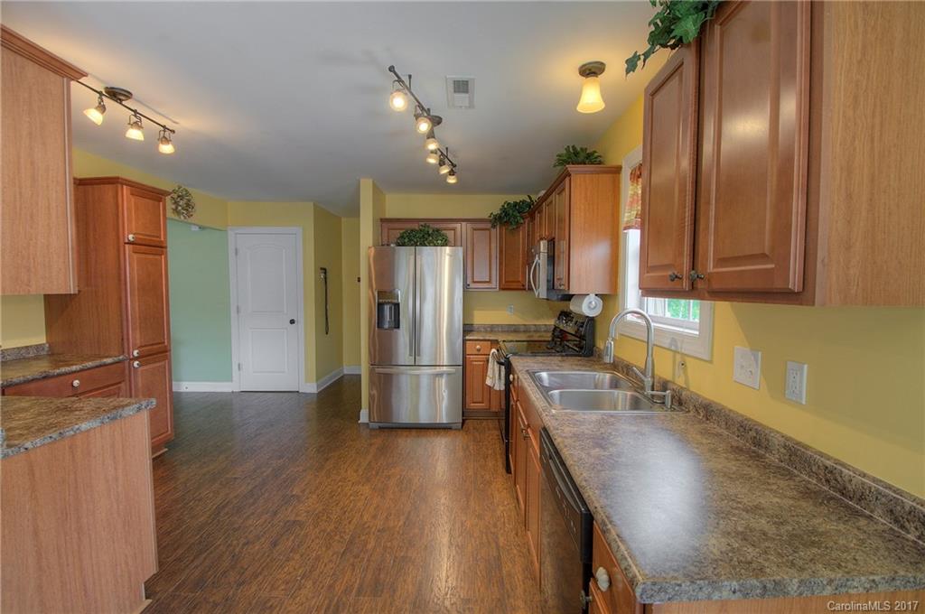 8231 Chilkoot Lane Locust, NC 28097 - Photo 9 of 24
