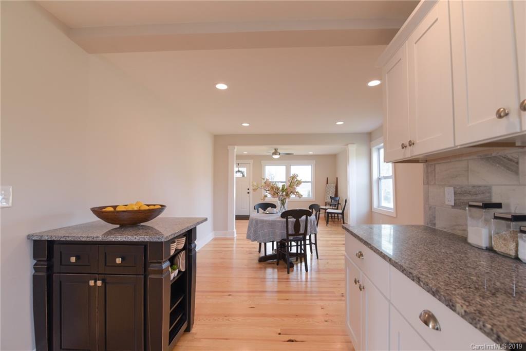 29 Church Road Asheville, NC 28804 - Photo 14 of 36 Gallery Image 14