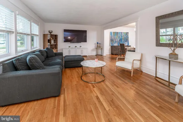 $5,200 | 24 Camelia Court, Lawrence Township, NJ 08648