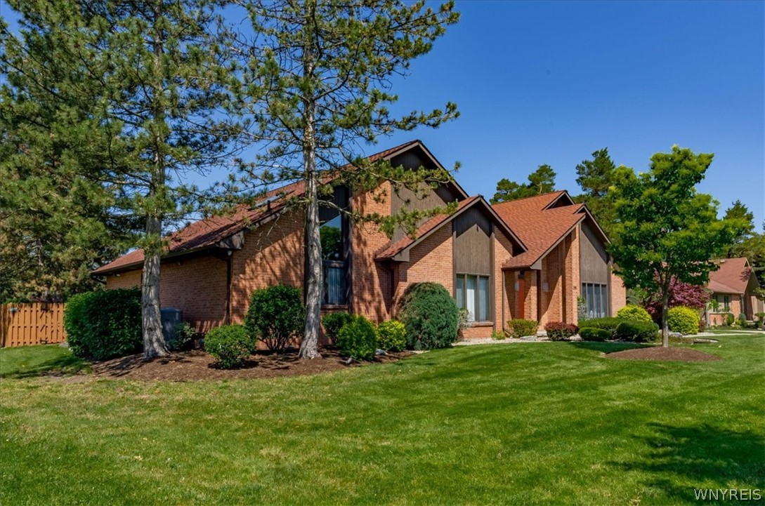 39 The Hamlet Amherst, NY 14051 - Photo 12 of 50