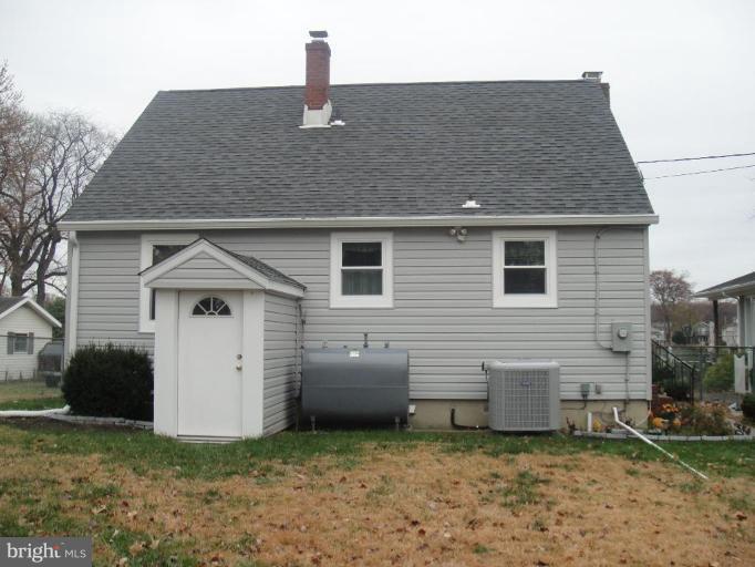 1891 Poplar Ridge Road Pasadena, MD 21122 - Photo 7 of 21 Exterior (Rear)