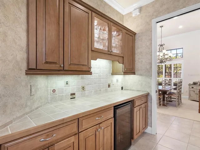 $1,050,000 | 6834 Turnberry Isle Court, Lakewood Ranch, FL 34202