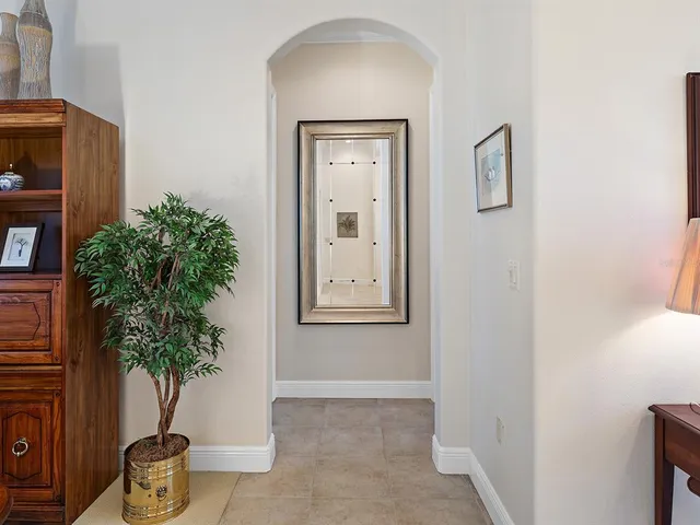 $1,050,000 | 6834 Turnberry Isle Court, Lakewood Ranch, FL 34202