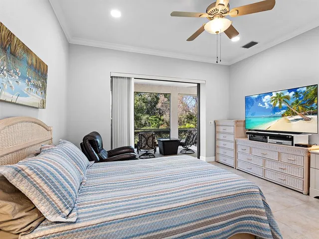 $1,050,000 | 6834 Turnberry Isle Court, Lakewood Ranch, FL 34202