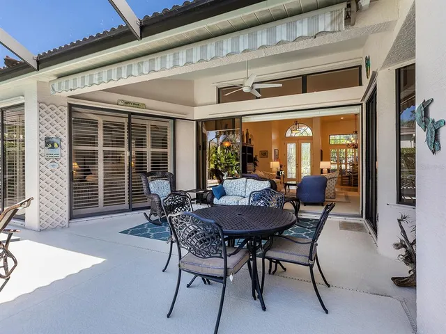 $1,050,000 | 6834 Turnberry Isle Court, Lakewood Ranch, FL 34202