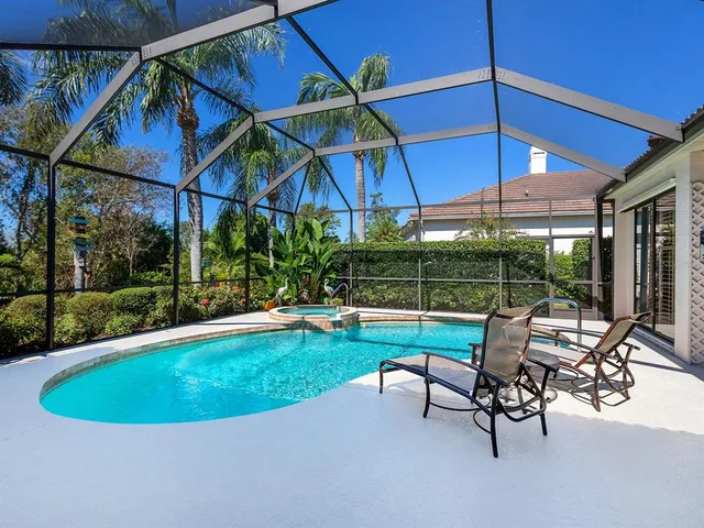 $1,050,000 | 6834 Turnberry Isle Court, Lakewood Ranch, FL 34202