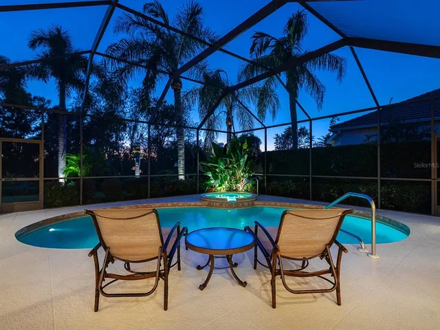 $1,050,000 | 6834 Turnberry Isle Court, Lakewood Ranch, FL 34202