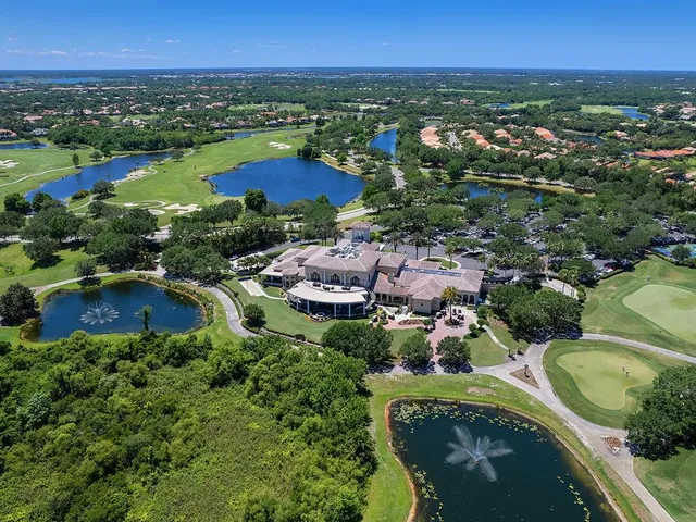 $1,050,000 | 6834 Turnberry Isle Court, Lakewood Ranch, FL 34202