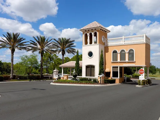 $1,050,000 | 6834 Turnberry Isle Court, Lakewood Ranch, FL 34202