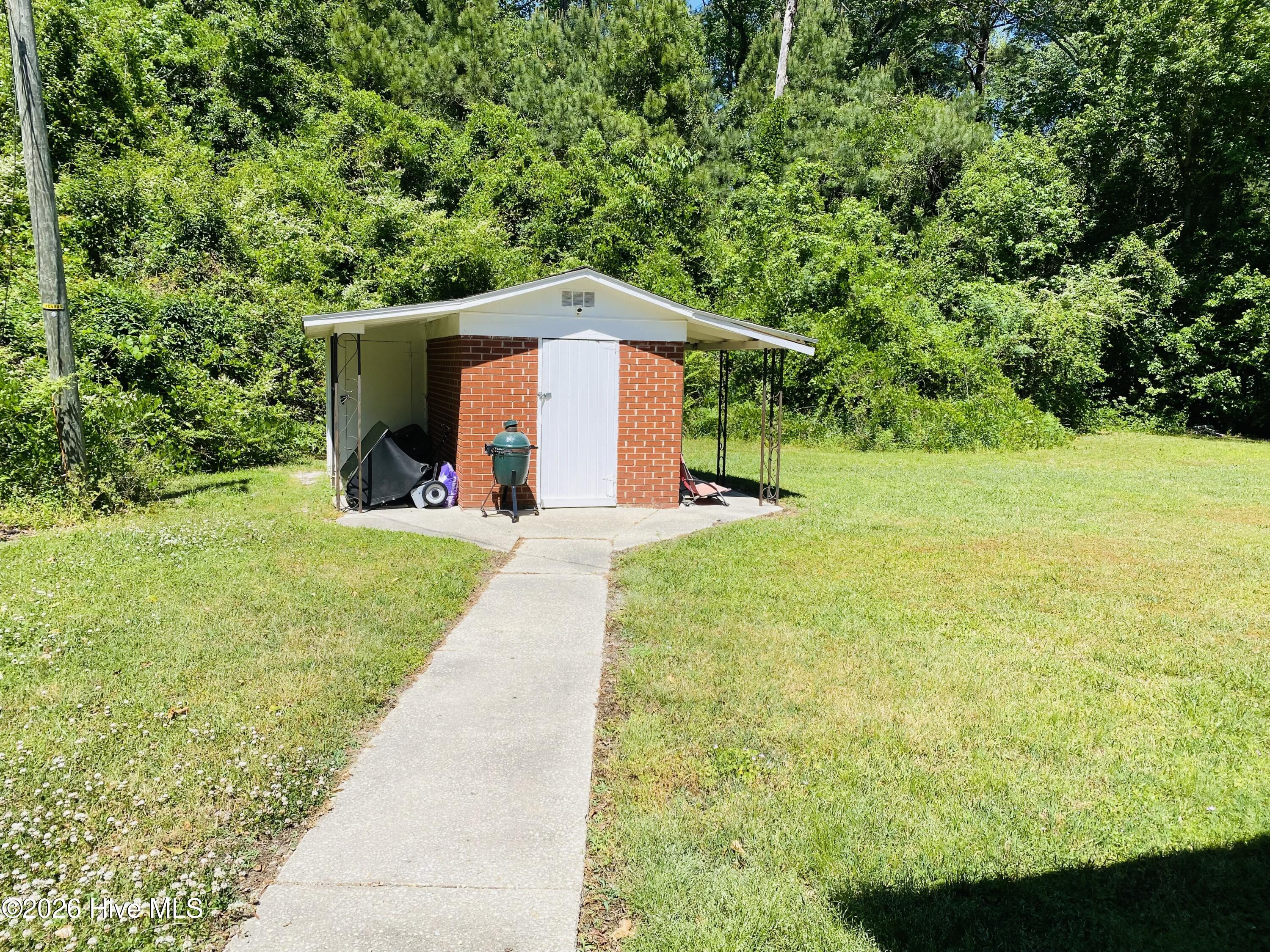 229 Mill Pond Road Whiteville, NC 28472 - Photo 11 of 42 IMG_1099