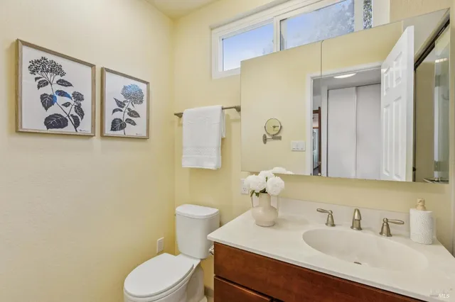 $1,650,000 | 85 Buckingham Drive, Moraga, CA 94556