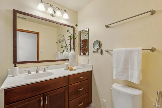 $1,650,000 | 85 Buckingham Drive, Moraga, CA 94556