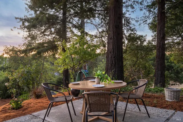 $1,650,000 | 85 Buckingham Drive, Moraga, CA 94556