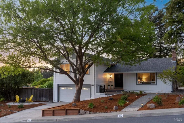 $1,650,000 | 85 Buckingham Drive, Moraga, CA 94556