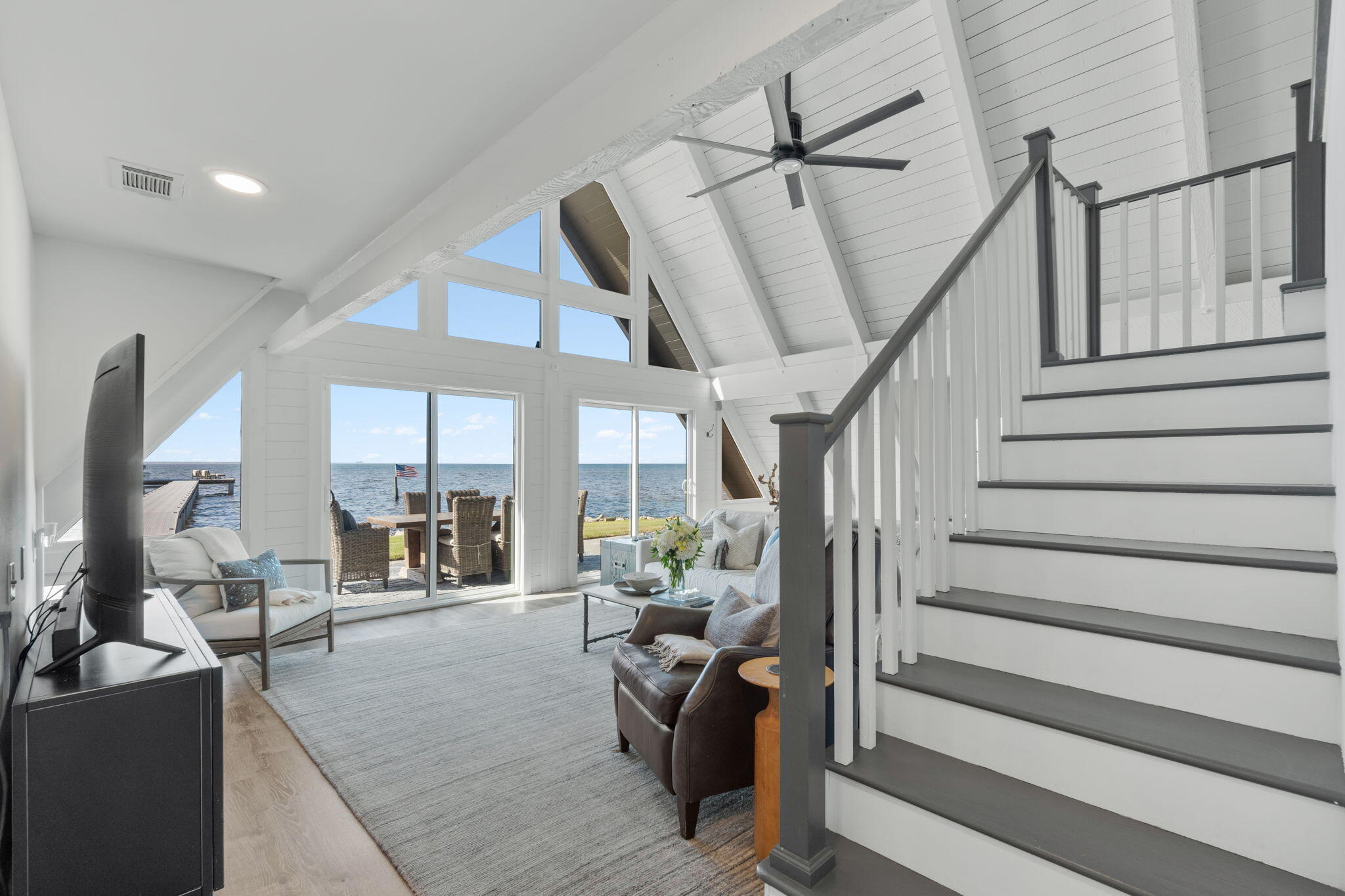 7423-7433 Highway 20 Freeport, FL 32439 - Photo 33 of 69 a view of entryway and hall with wooden floor