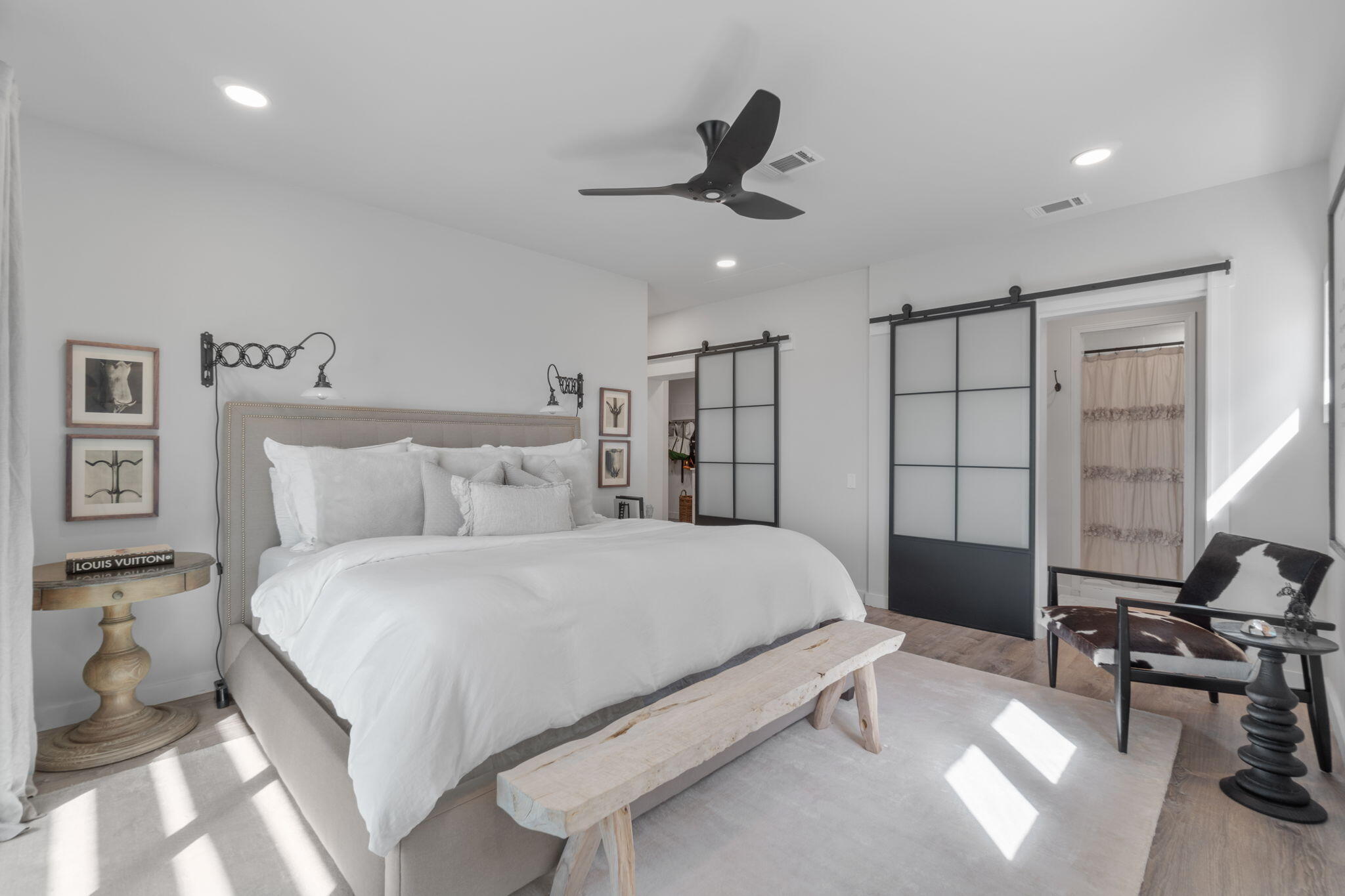 7423-7433 Highway 20 Freeport, FL 32439 - Photo 54 of 69 a bedroom with bed and window