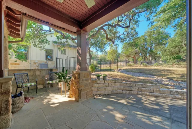 $489,000 | 14501 Falcon Head Boulevard, Unit 28, Austin, TX 78738